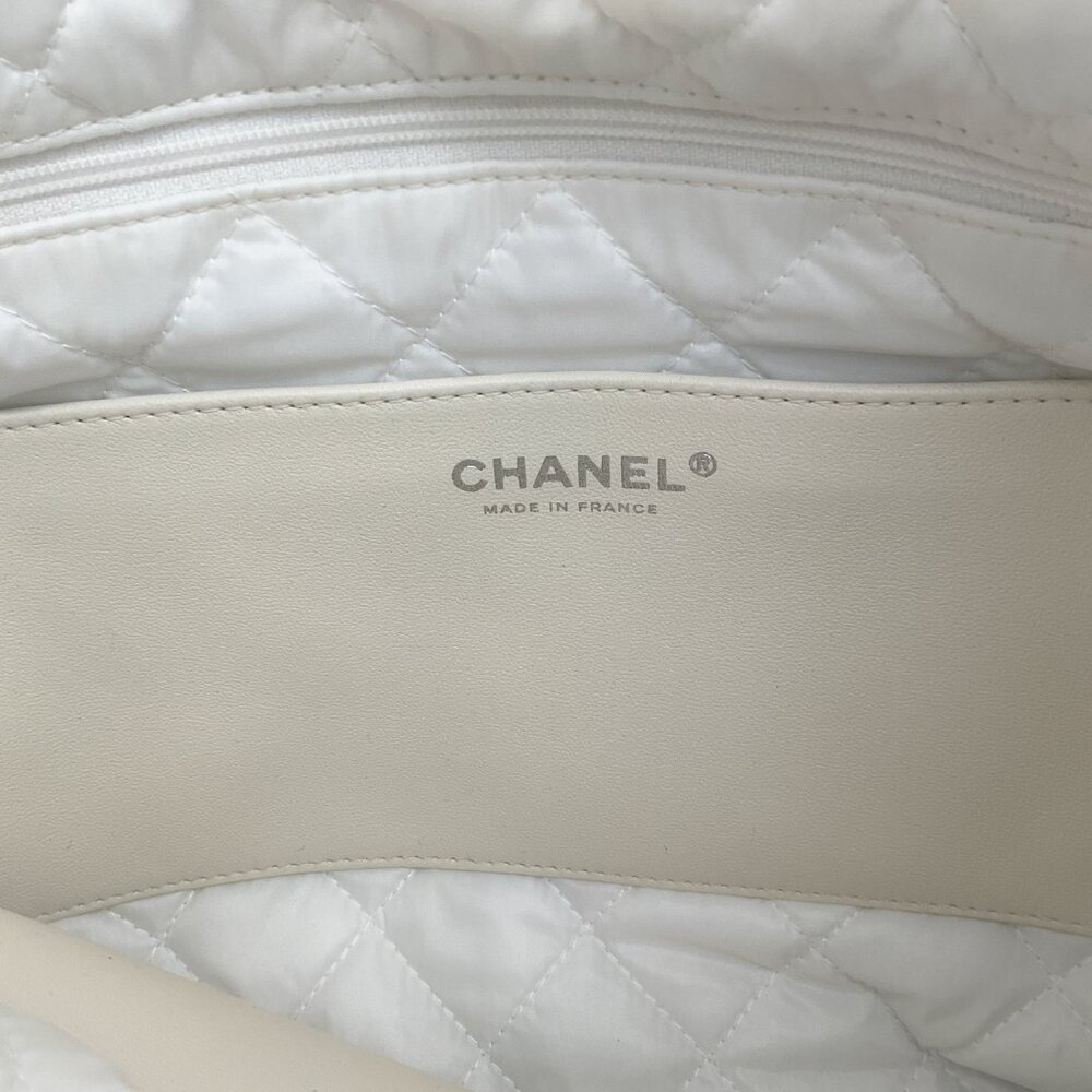 Chanel 2034 White Shearling Backpack - Picture 7 of 8